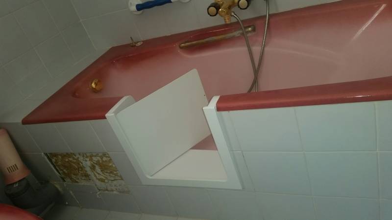 Baignoire accessible PMR Hyères après