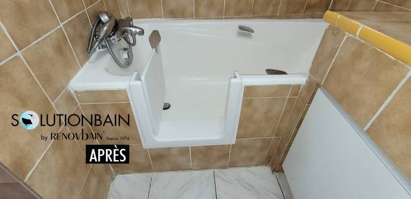 Découpe laterale de baignoire SolutionBain