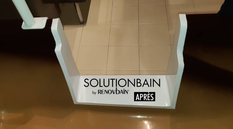 APRES ouverture d'une baignoire