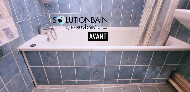 Ouverture de baignoire avec l’installation d’une porte anti-éclaboussure solutionbain