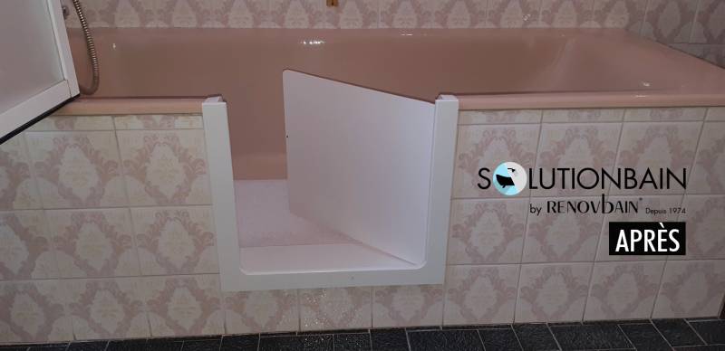 ouverture-de-baignoire-et-installation-de-portillon-anti-eclaboussure